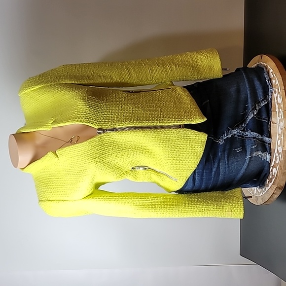 Zara Jackets & Blazers - Zara Trafaluc Collection Neon Yellow Boulcè Jacket